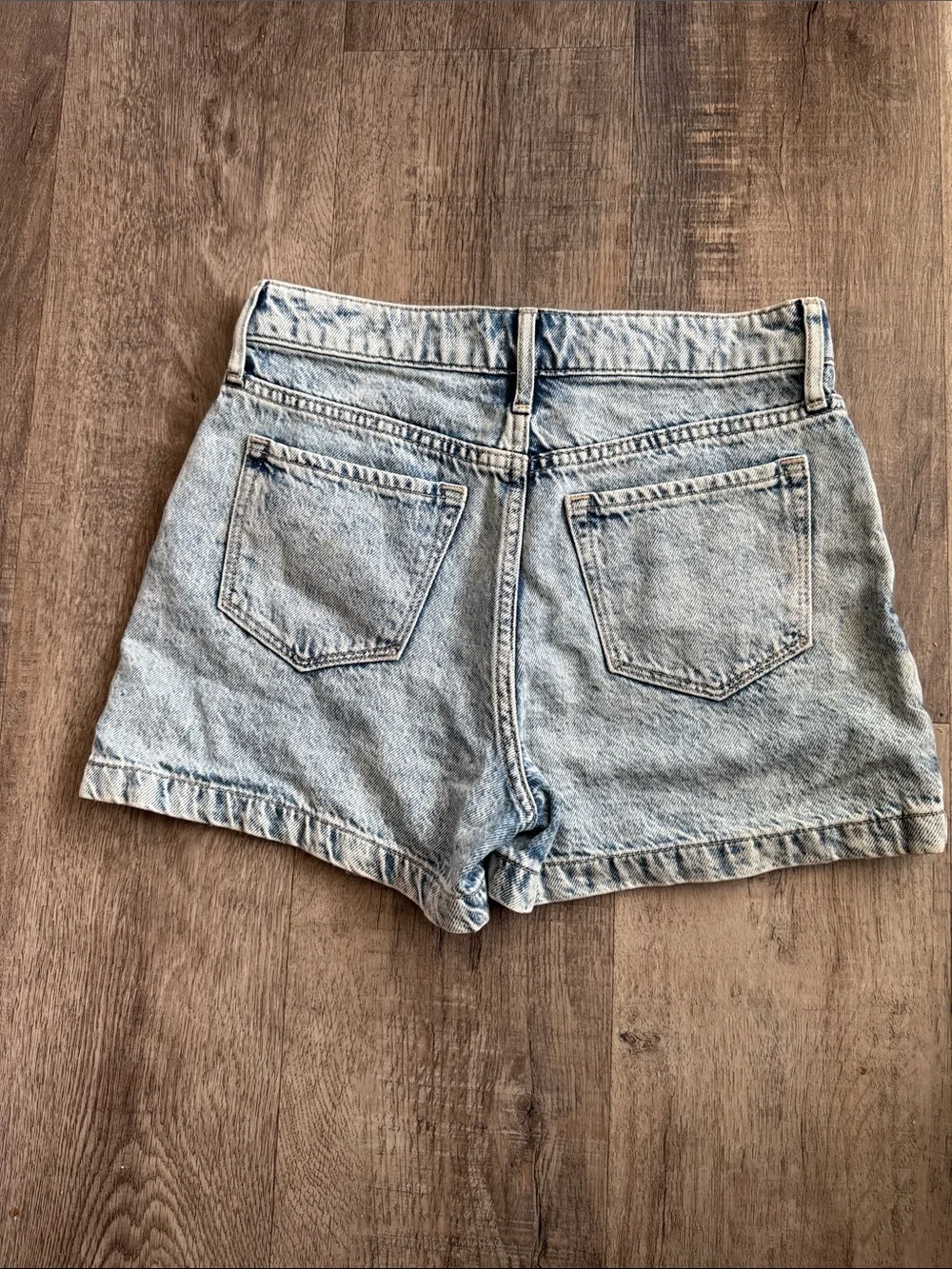 GAP Light Blue Denim Skort